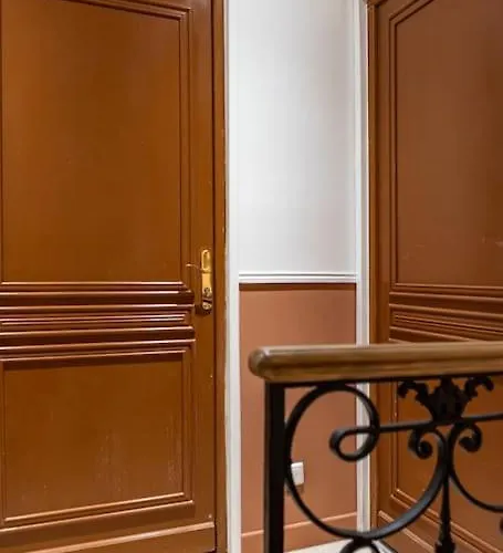 Apartment Le Nid Paris